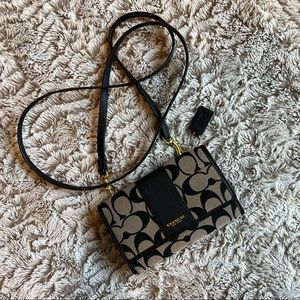 Coach crossbody purse
